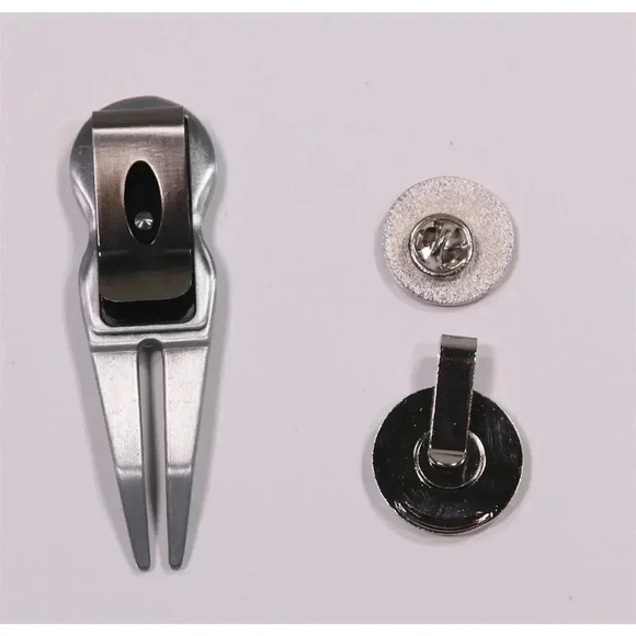 Range Rover Golf Divot Tool and Ball Marker Pin Hat Clip Gift Box - Picture 4 of 5